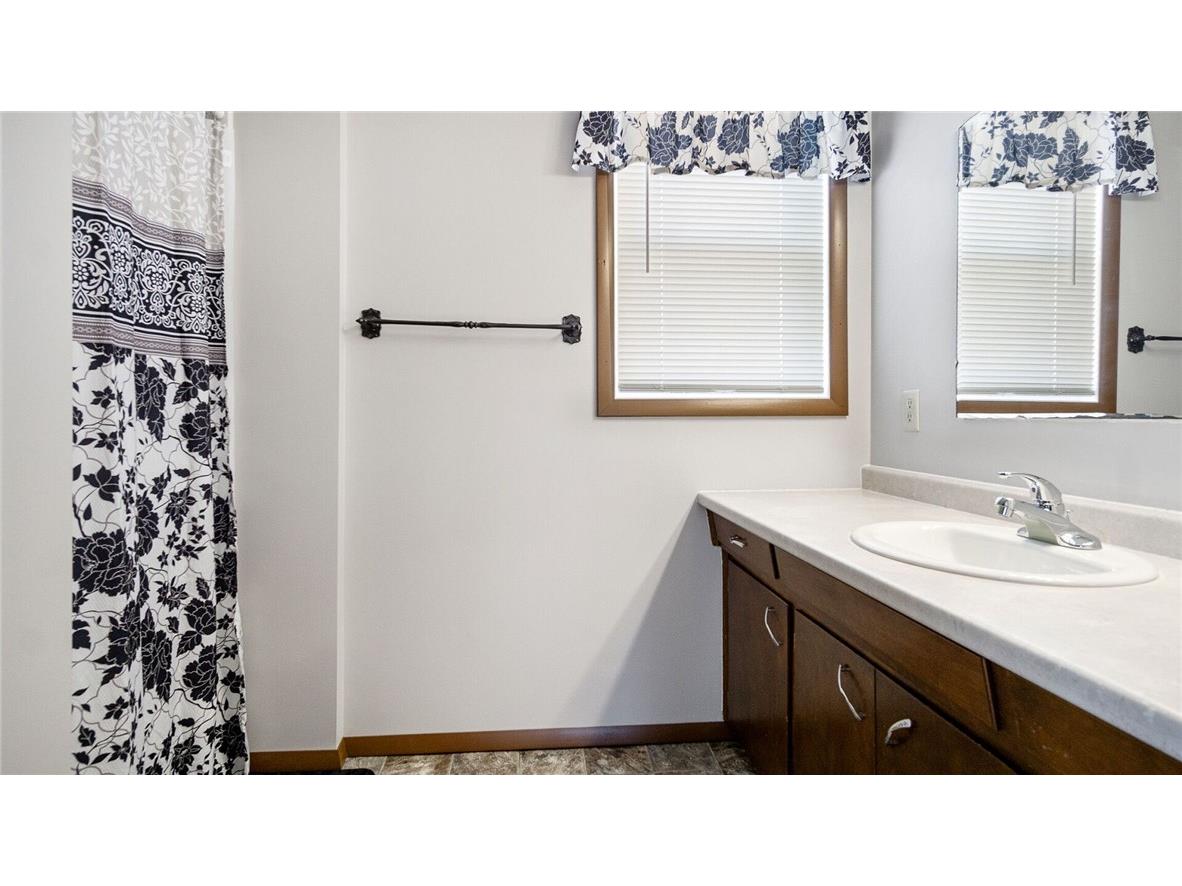 211 S Main Street Greenwood WI 54437 1596385 image43