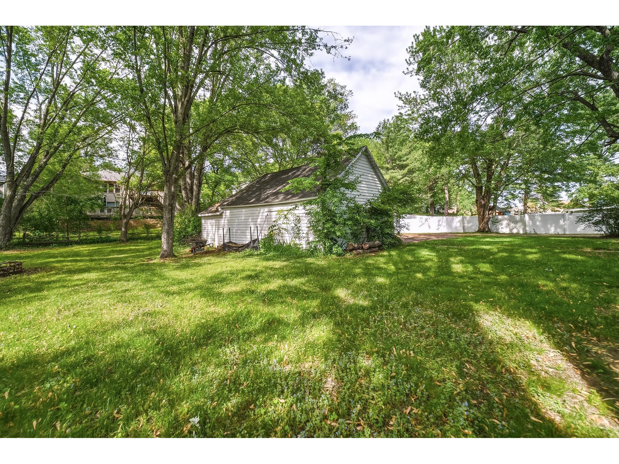 2112 Cleveland Street Eau Claire WI 54703 1601952 image4