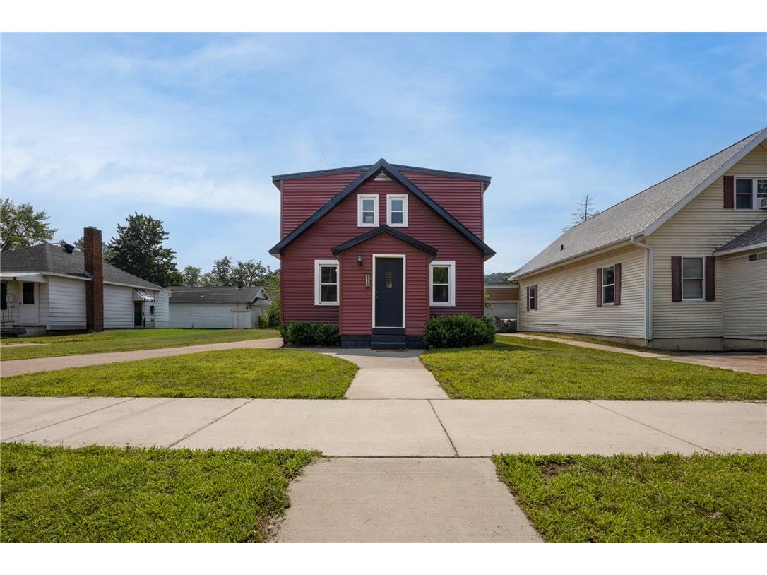 2113 Omaha Street Eau Claire WI 54703 1594008 image1