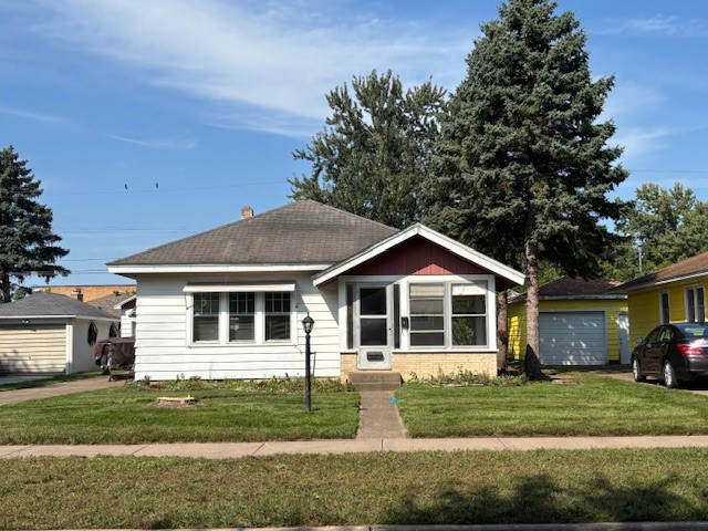 2116 Laurel Avenue Eau Claire WI 54701 1595388 image1