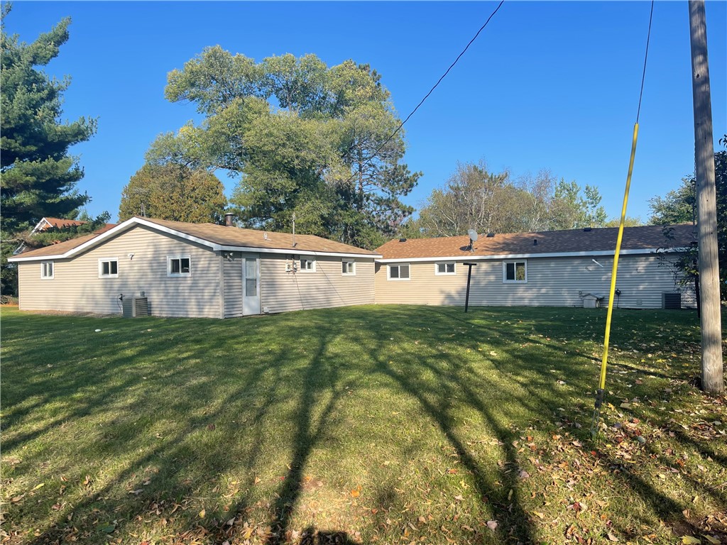 2118 7th Street #1 & 2 Cumberland WI 54829 1588954 image1