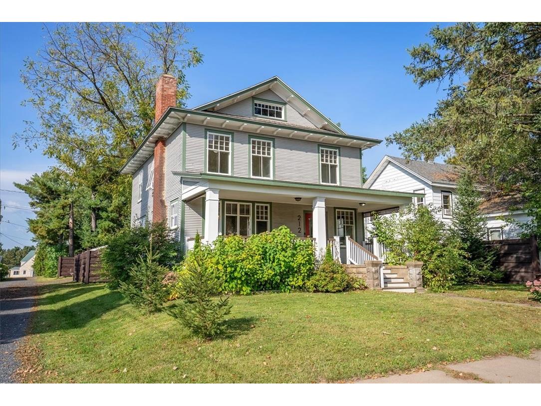 212 W Ginty Street Cadott WI 54727 1595612 image1