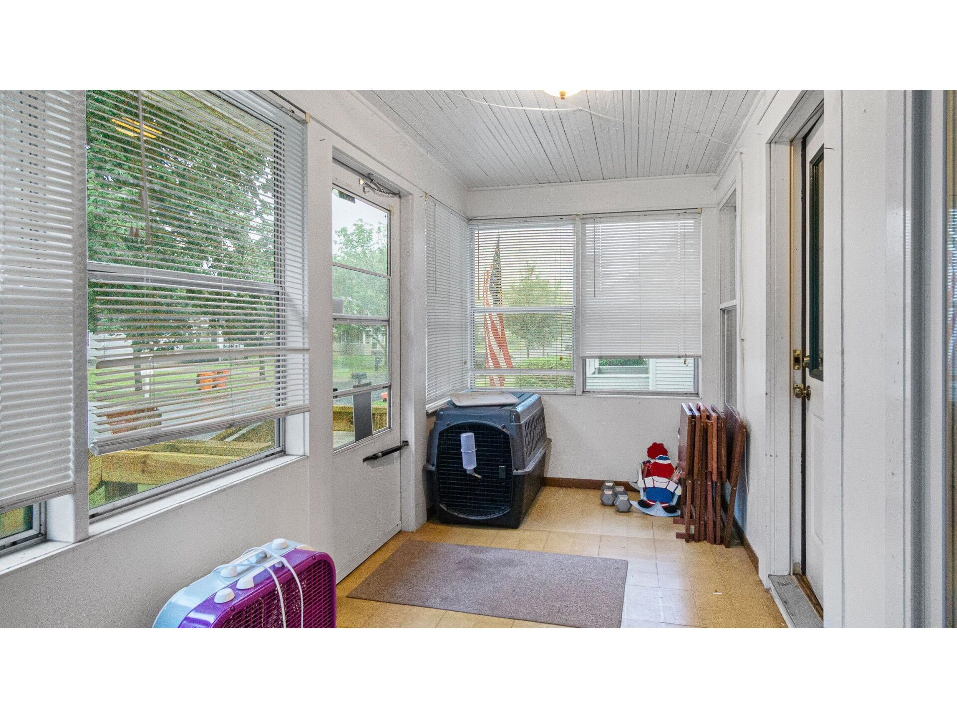 2124 8th Street Eau Claire WI 54703 1599307 image17