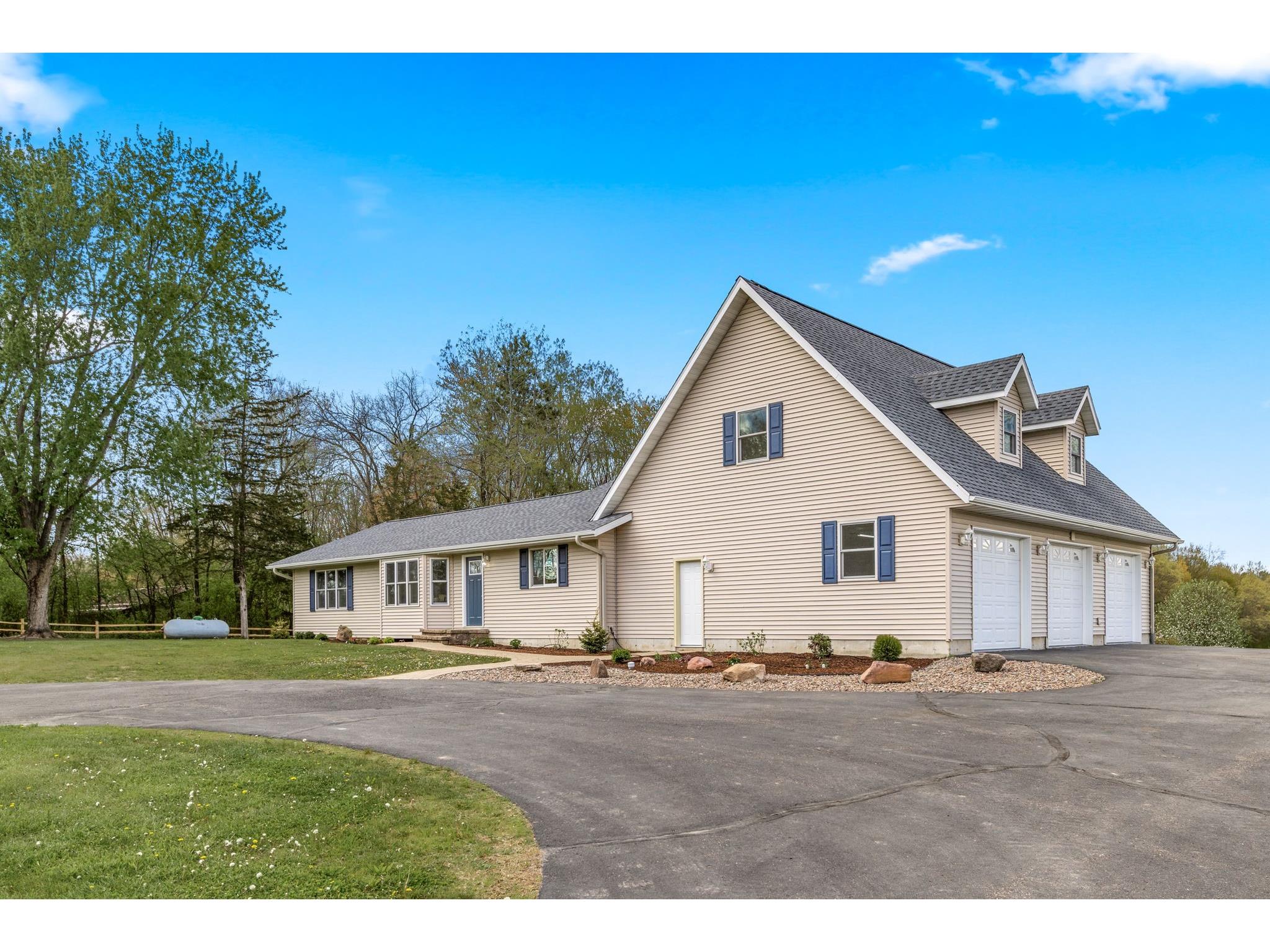 21274 30th Avenue Chippewa Falls WI 54729 1601148 image1