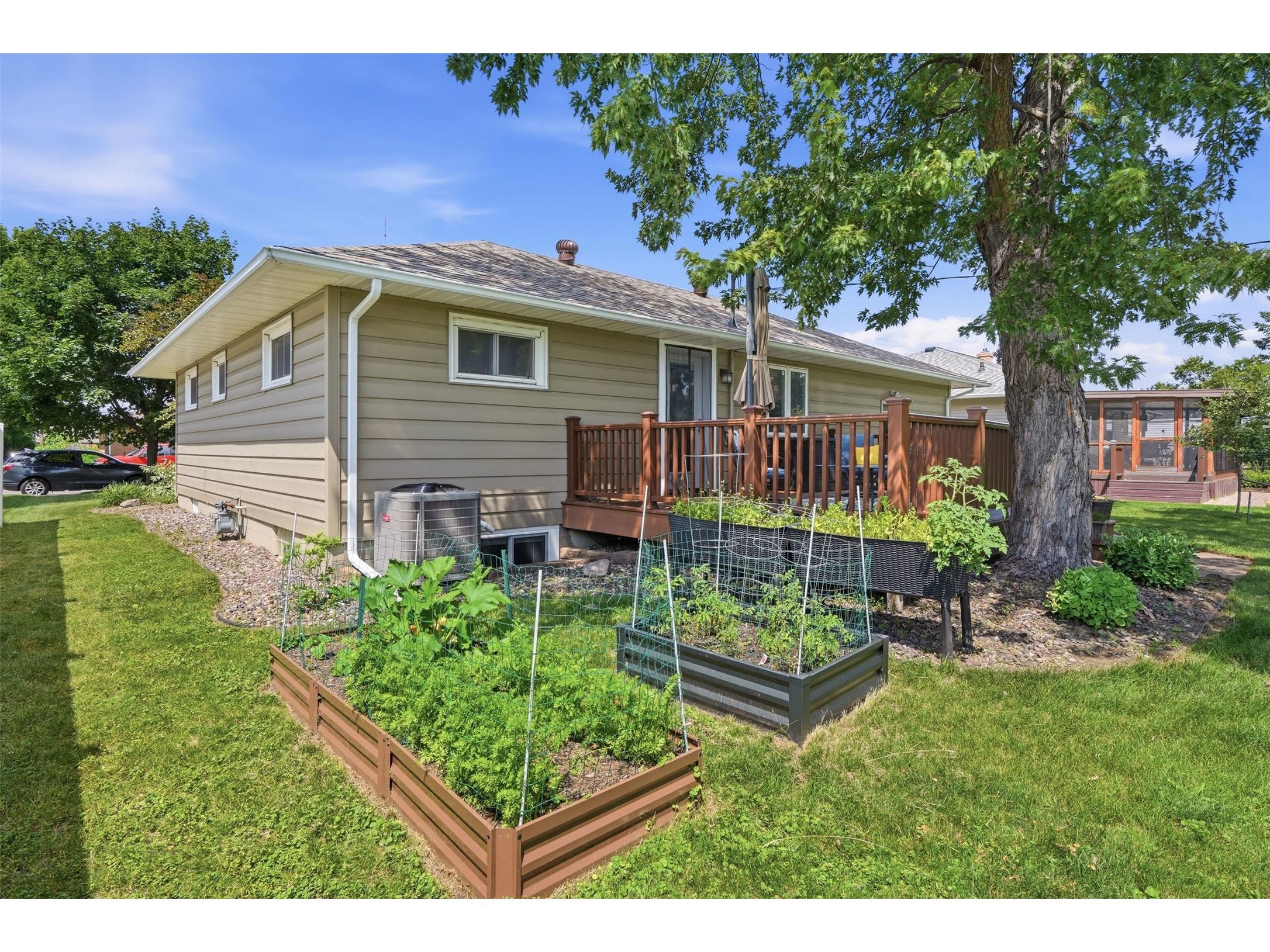 2129 E Lexington Boulevard Eau Claire WI 54701 1602818 image31