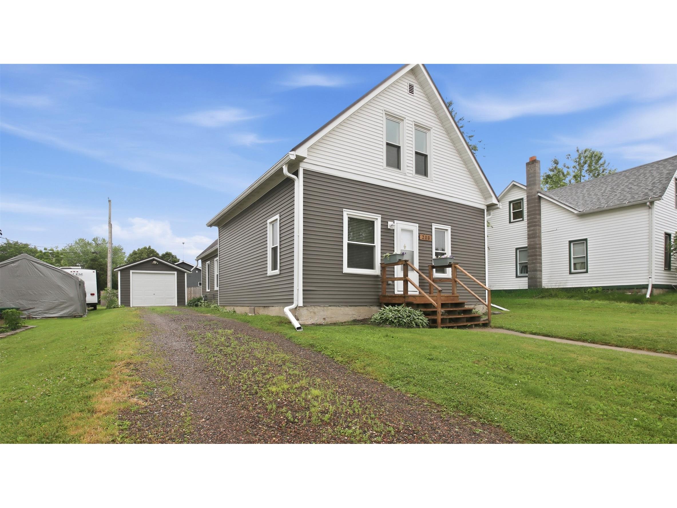 213 Garfield Street Stanley WI 54768 1602141 image2