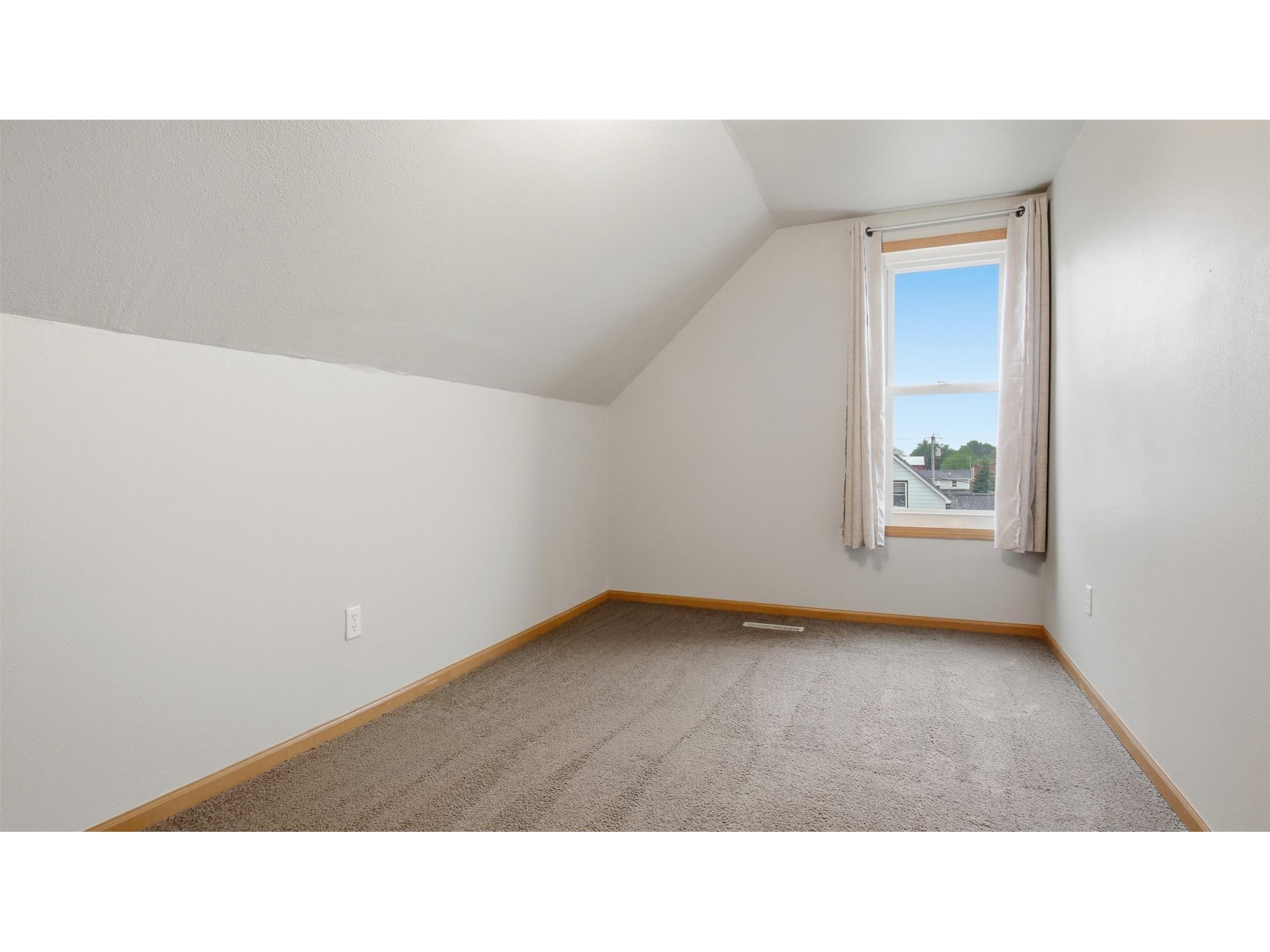 213 Garfield Street Stanley WI 54768 1602141 image20