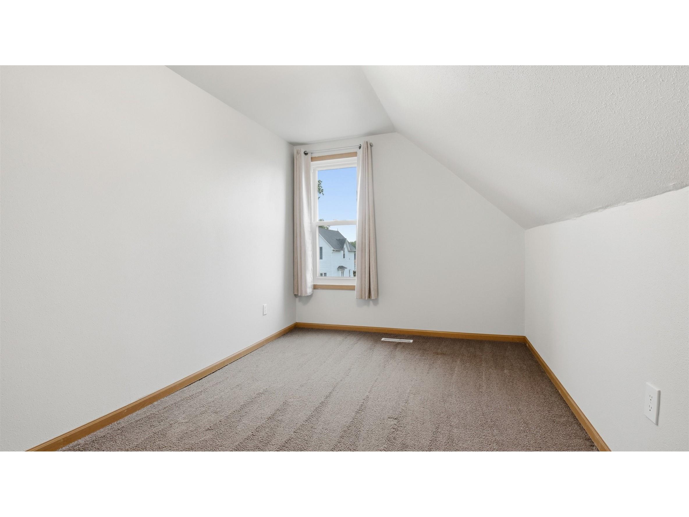 213 Garfield Street Stanley WI 54768 1602141 image22