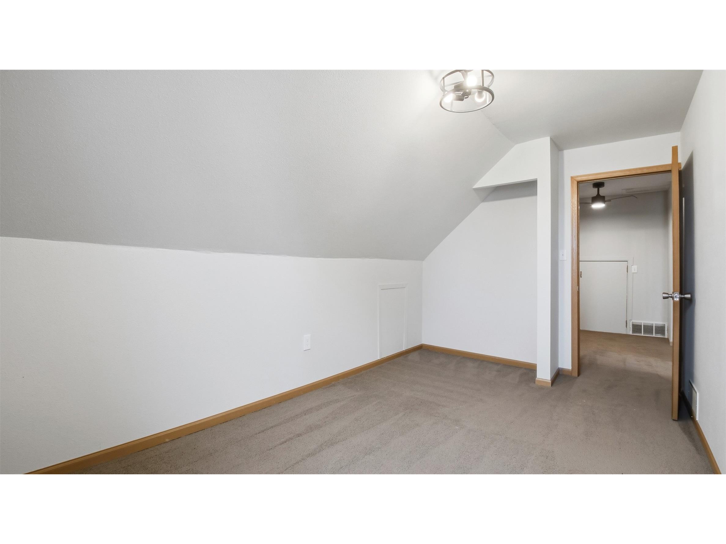 213 Garfield Street Stanley WI 54768 1602141 image23