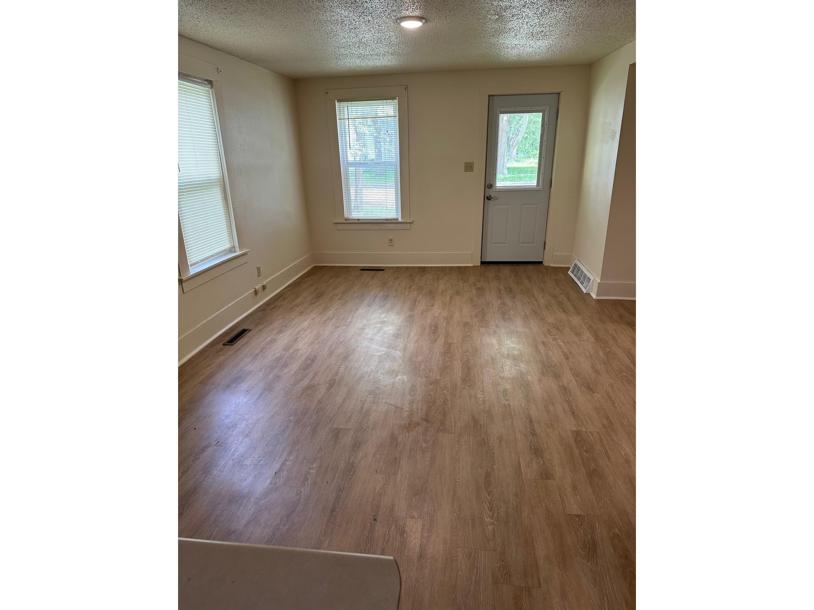 213 Niagara Street Eau Claire WI 54703 1600315 image2