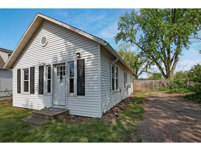 2139 12th Street Eau Claire WI 54703 1591175 image1