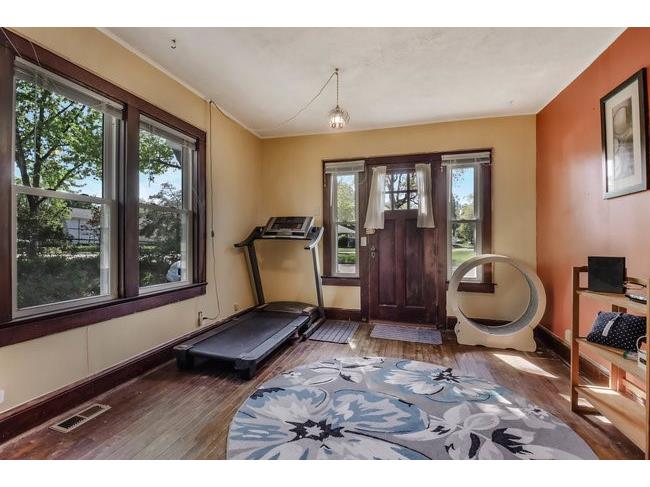 2139 12th Street Eau Claire WI 54703 1591175 image3