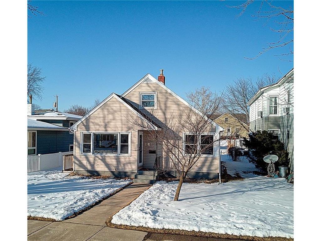 2139 Park Avenue La Crosse WI 54601 1571035 image1