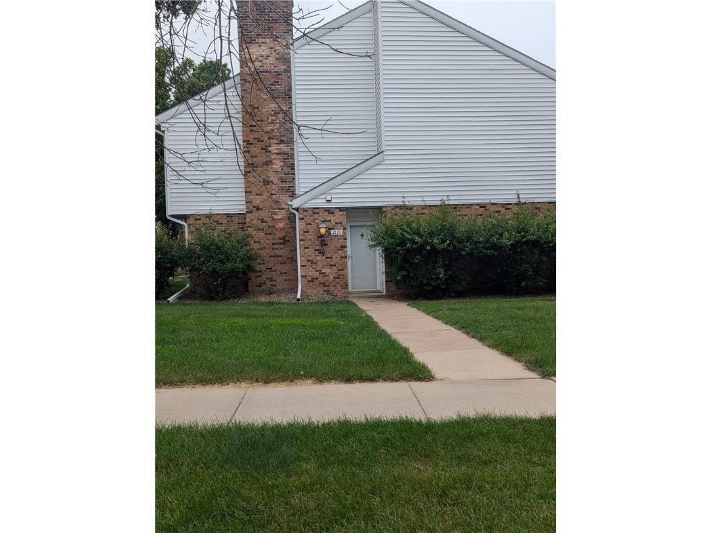 2139 Providence Court #B4 Eau Claire WI 54703 1593670 image1