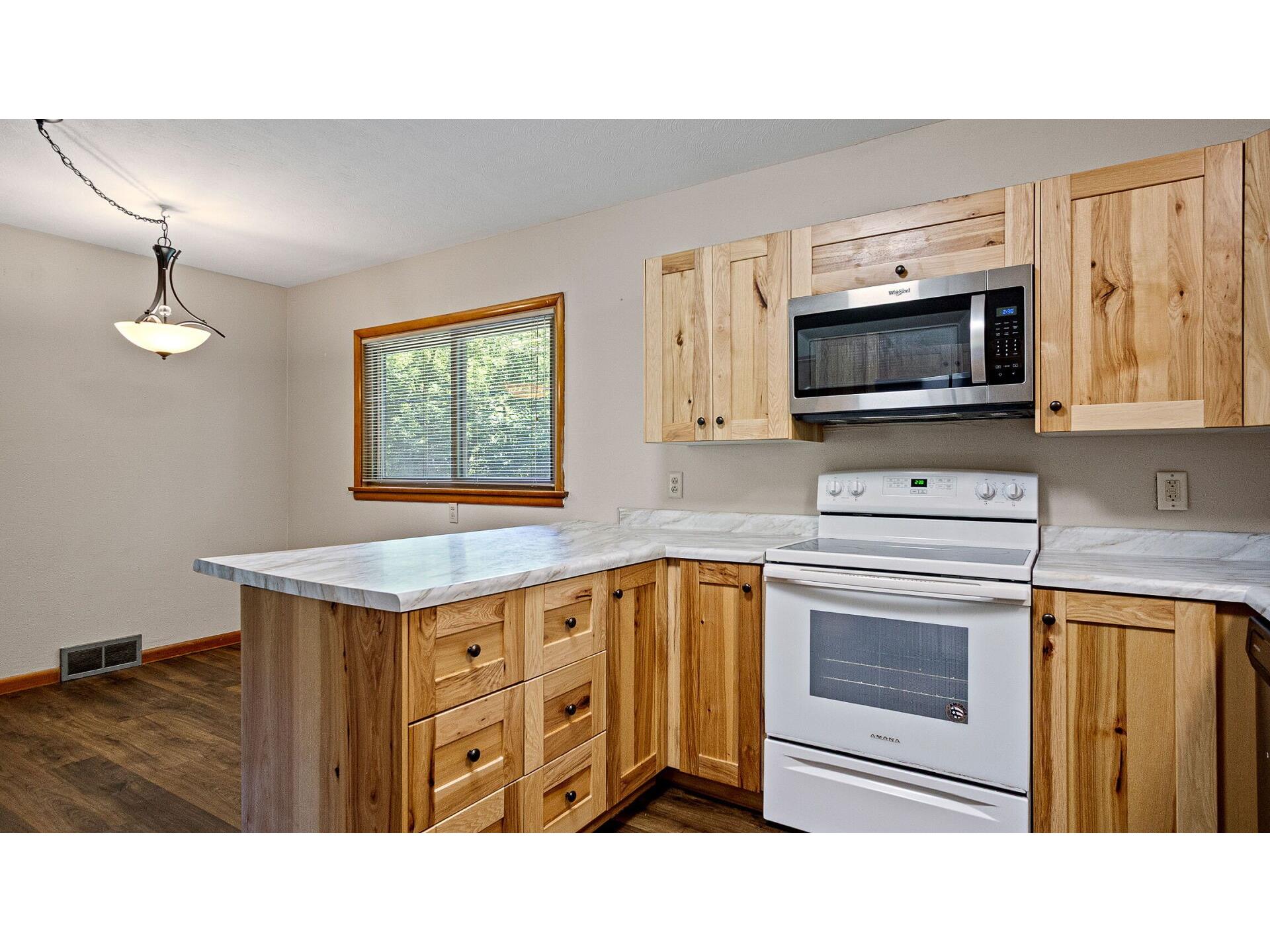 214 Mt. Washington Avenue Eau Claire WI 54703 1603245 image12