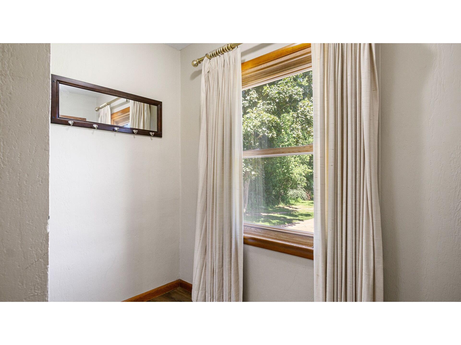 214 Mt. Washington Avenue Eau Claire WI 54703 1603245 image15