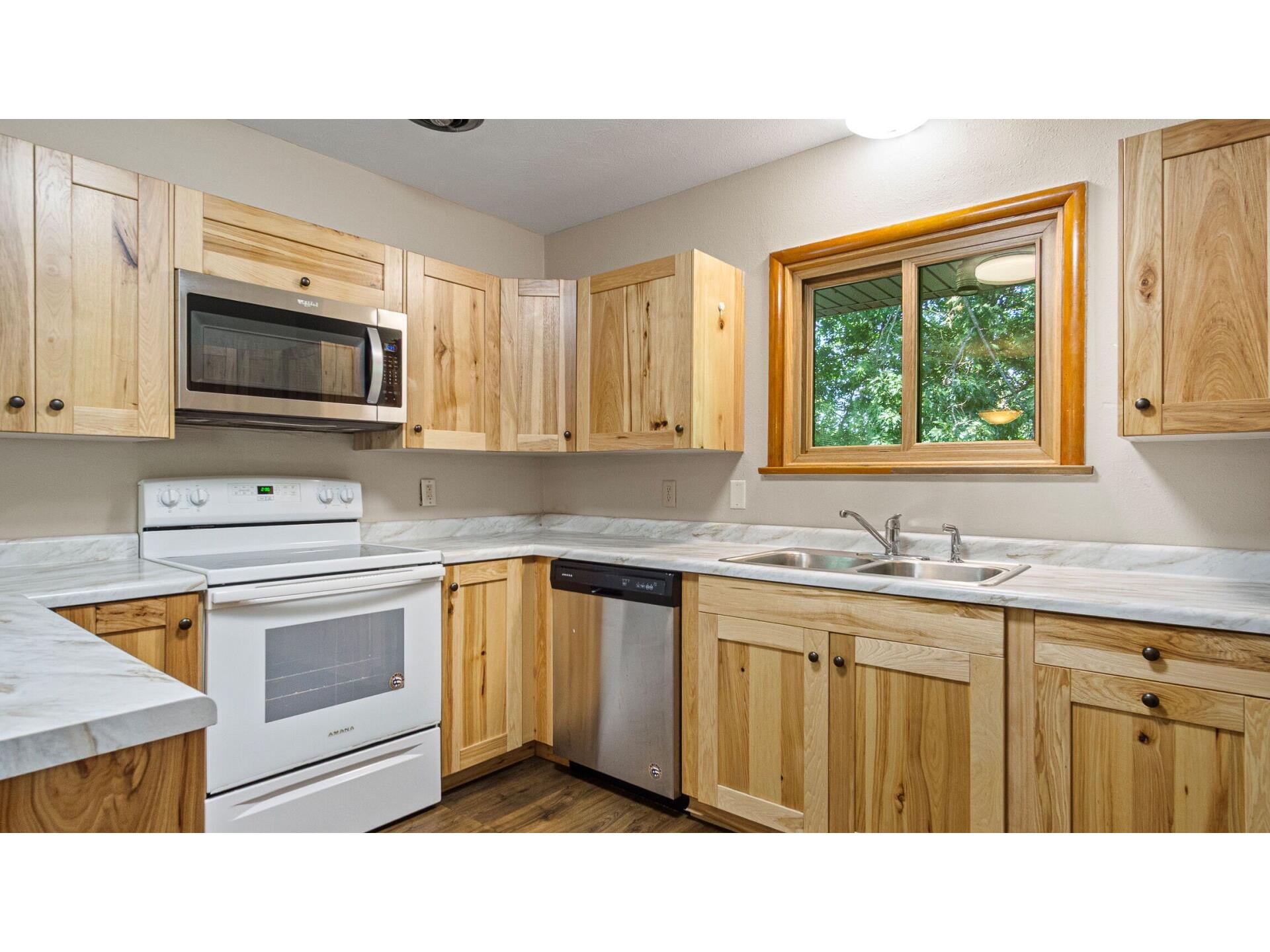 214 Mt. Washington Avenue Eau Claire WI 54703 1603245 image8