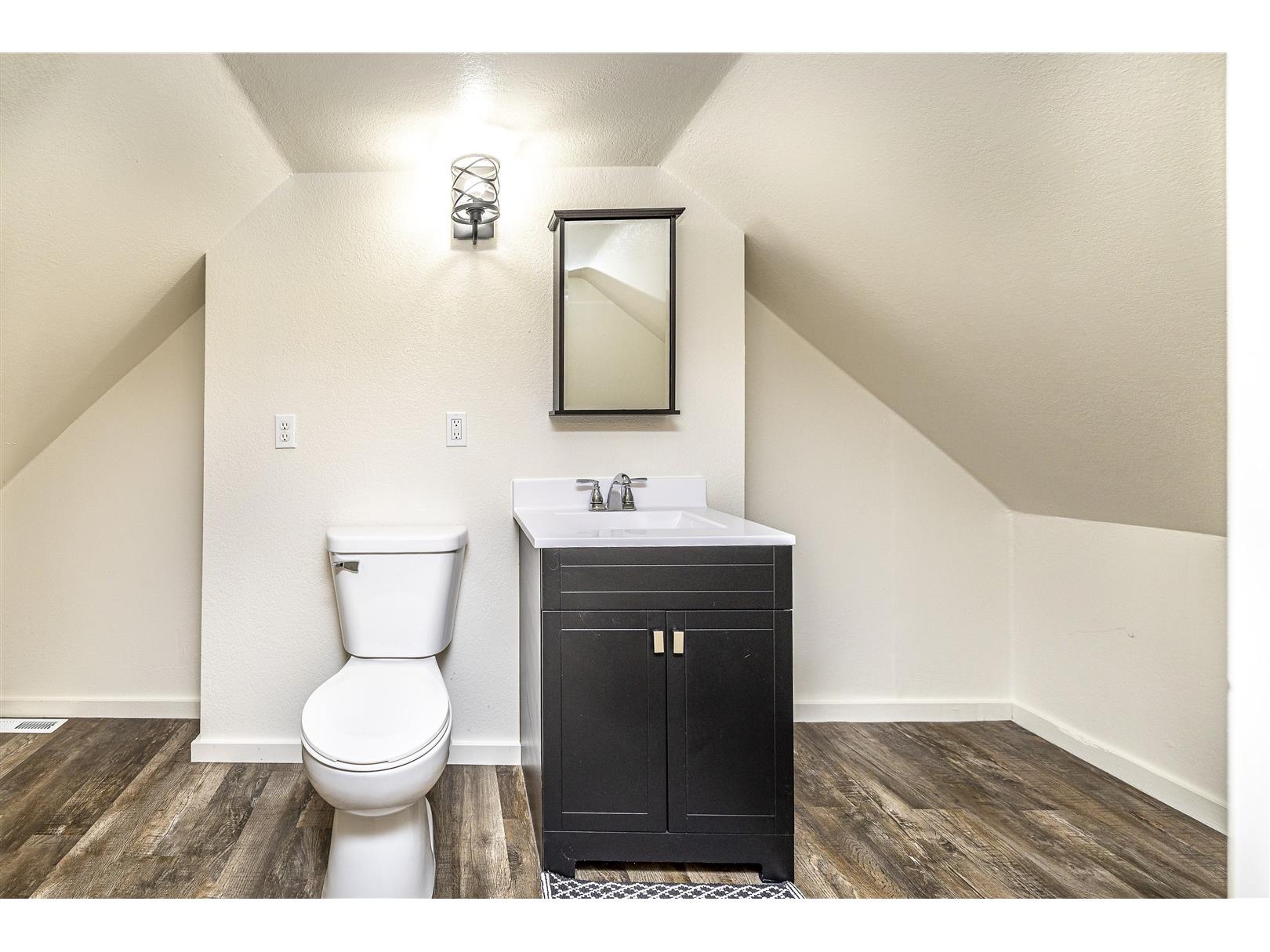 214 N Roosevelt Road Black River Falls WI 54615 - BLACK RIVER 1602875 image16