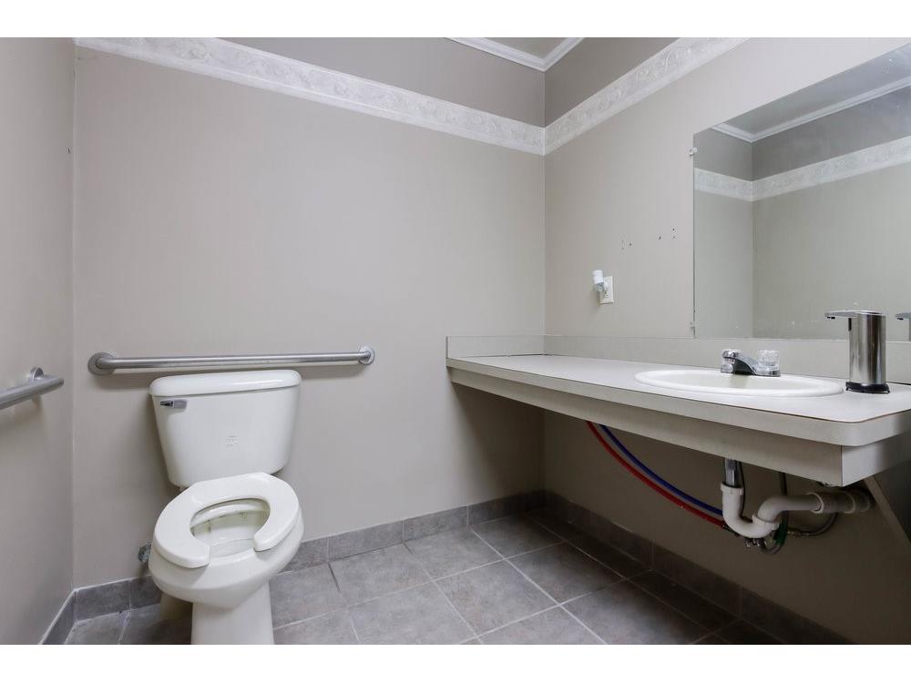 215 Lake Avenue E Ladysmith WI 54848 - Flambeau 1596548 image13