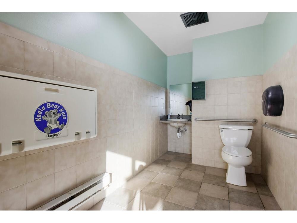 215 Lake Avenue E Ladysmith WI 54848 - Flambeau 1596548 image27