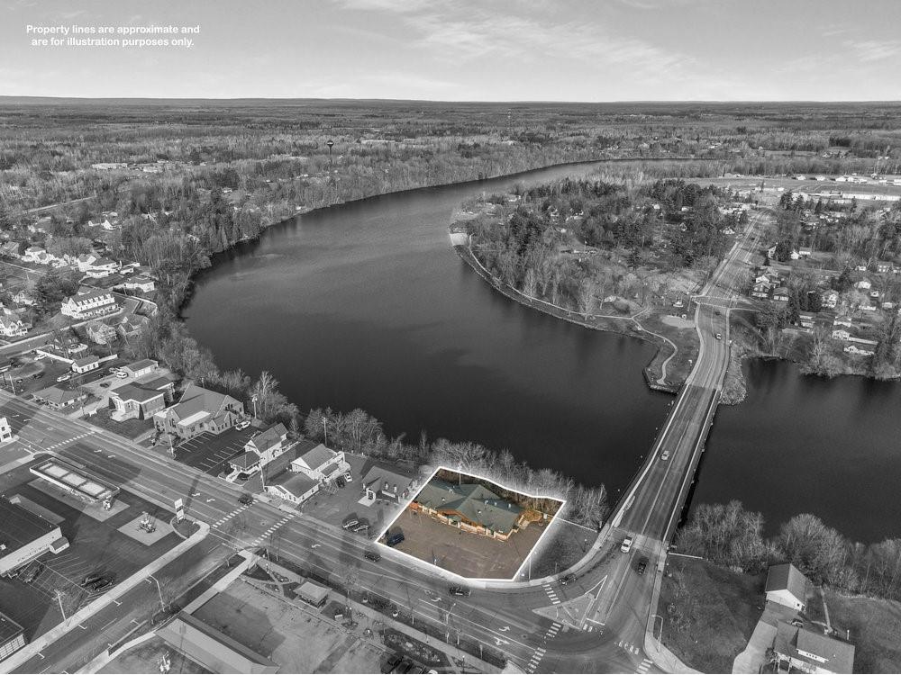 215 Lake Avenue E Ladysmith WI 54848 - Flambeau 1596548 image37