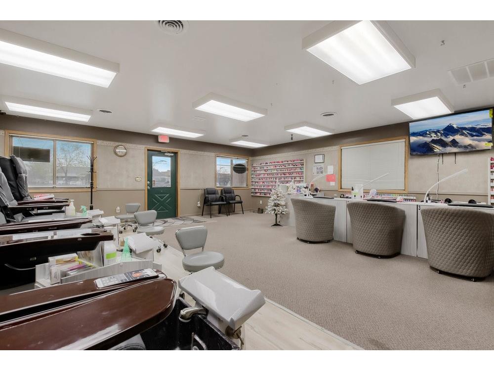 215 Lake Avenue E Ladysmith WI 54848 - Flambeau 1596548 image9