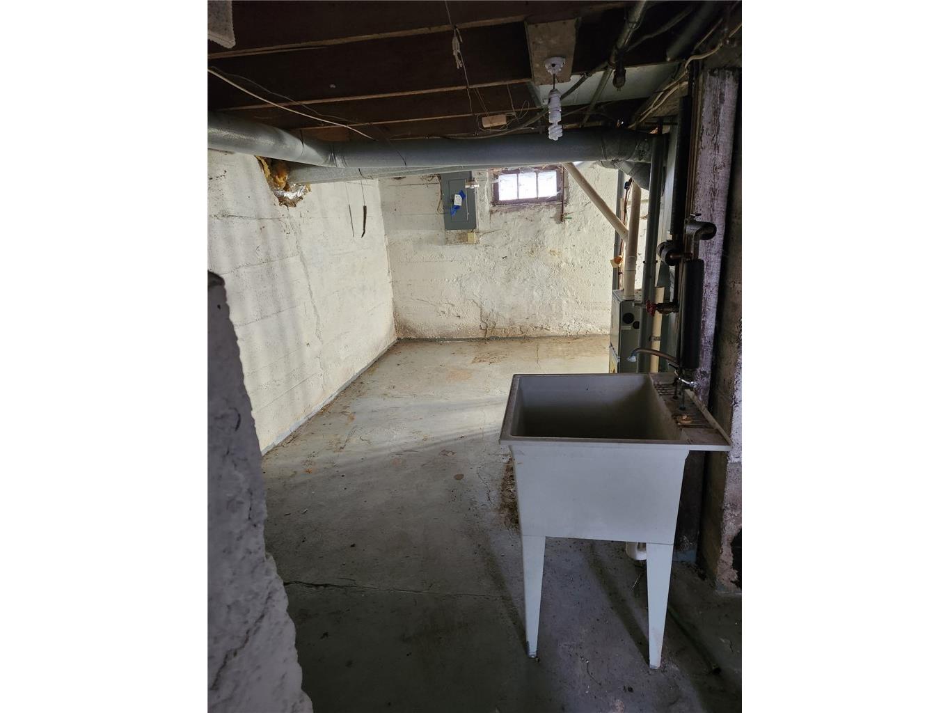 215 N West Avenue Dresser WI 54009 1598870 image17