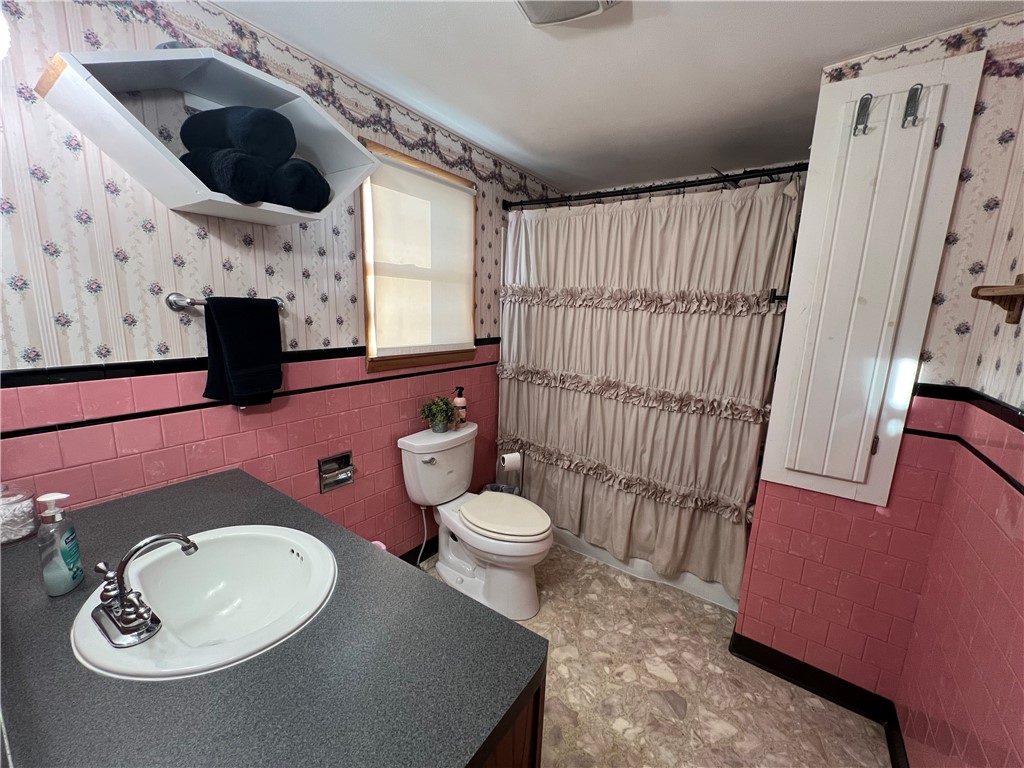 216 N 4th Street N Cornell WI 54732 1596938 image17