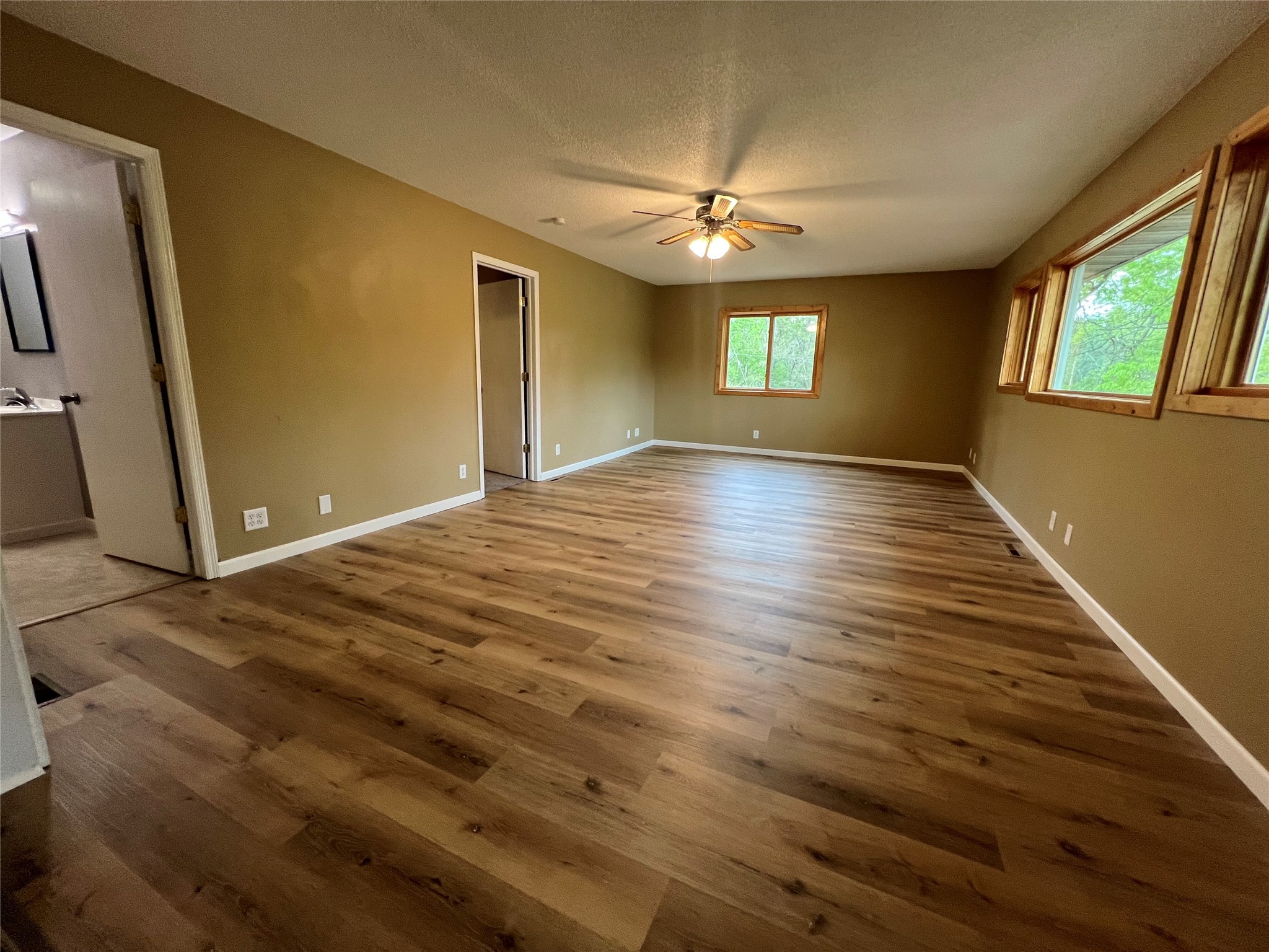 216 Pinegrove Avenue Chetek WI 54728 1601416 image12