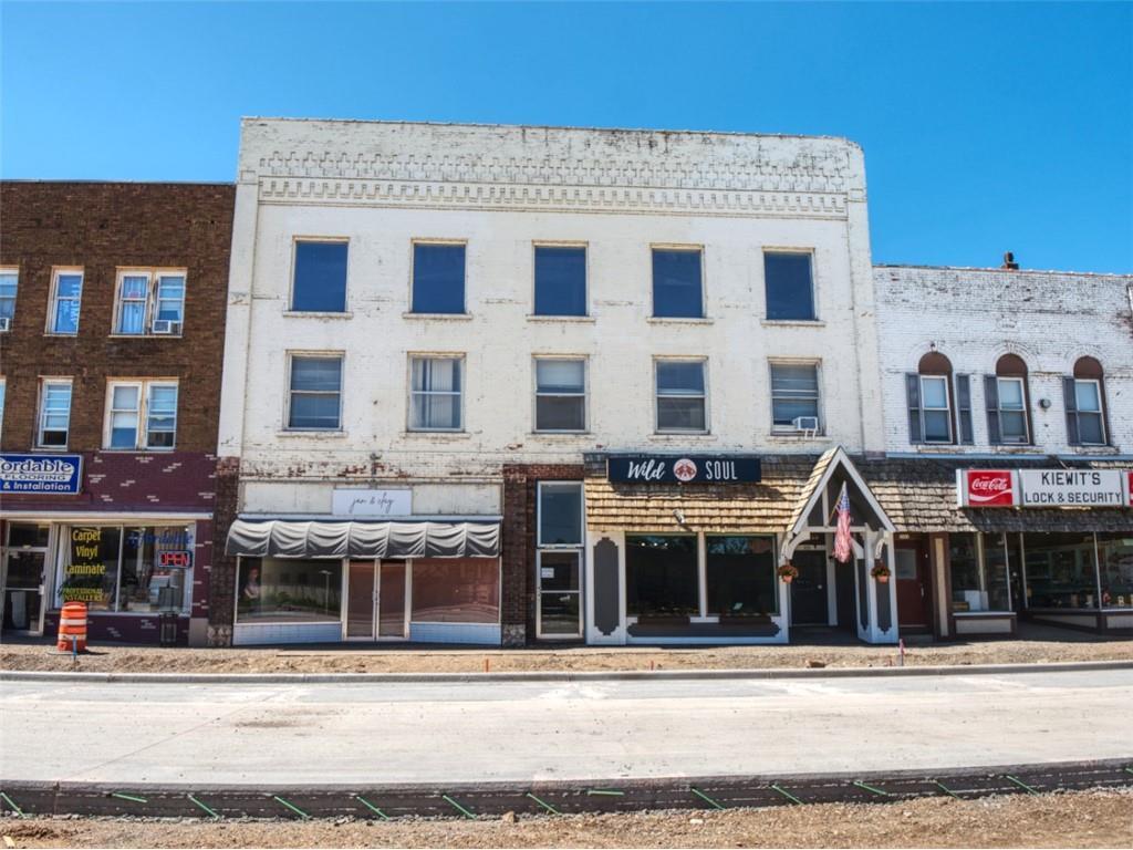 218/222 N Main Street Rice Lake WI 54868 1575943 image1