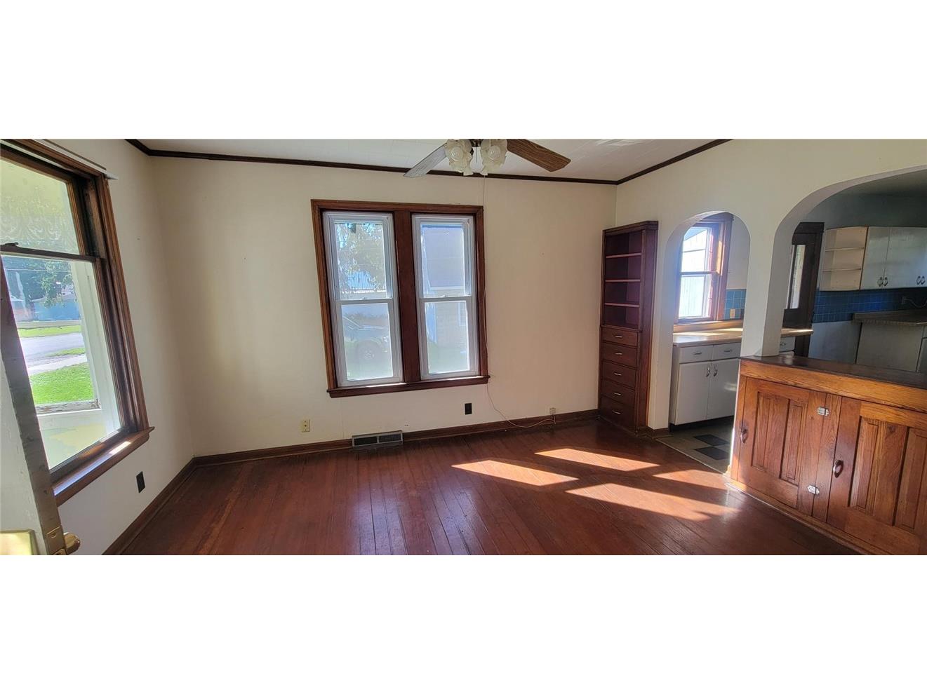 218 E Clark Street Alma Center WI 54611 1598254 image9