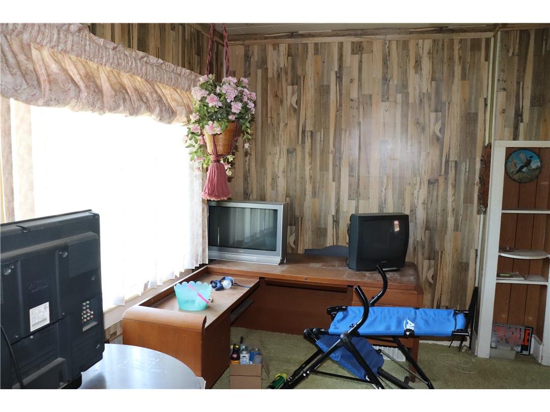 218 E Main Street Fairchild WI 54741 1593417 image11