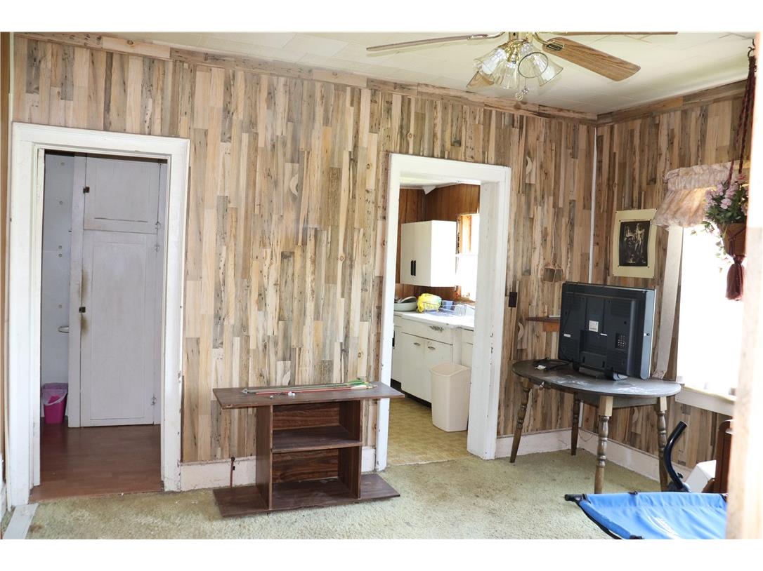 218 E Main Street Fairchild WI 54741 1593417 image17