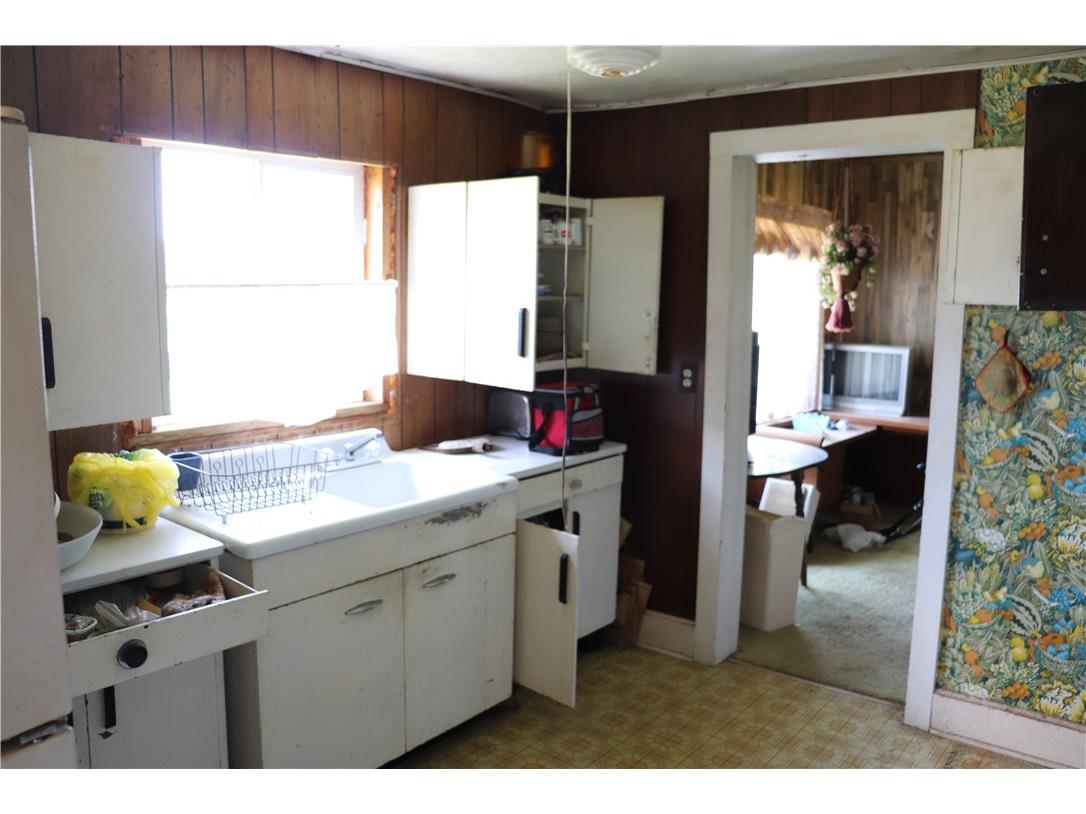 218 E Main Street Fairchild WI 54741 1593417 image41
