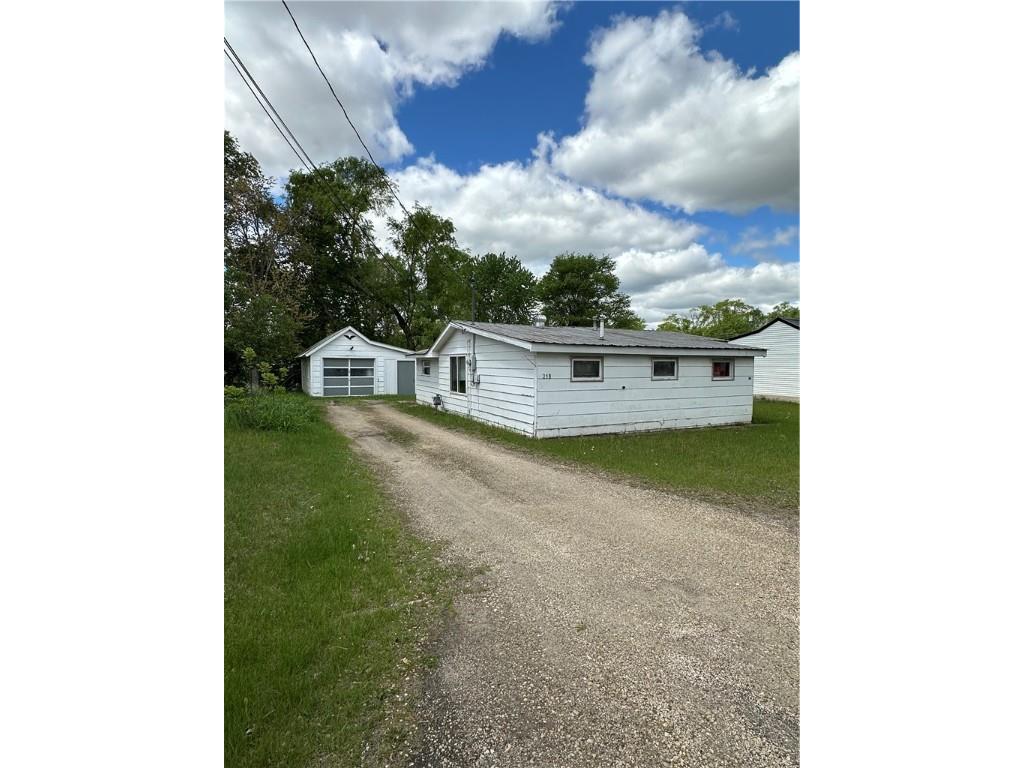 218 Meade Avenue Black River Falls WI 54615 1591855 image1