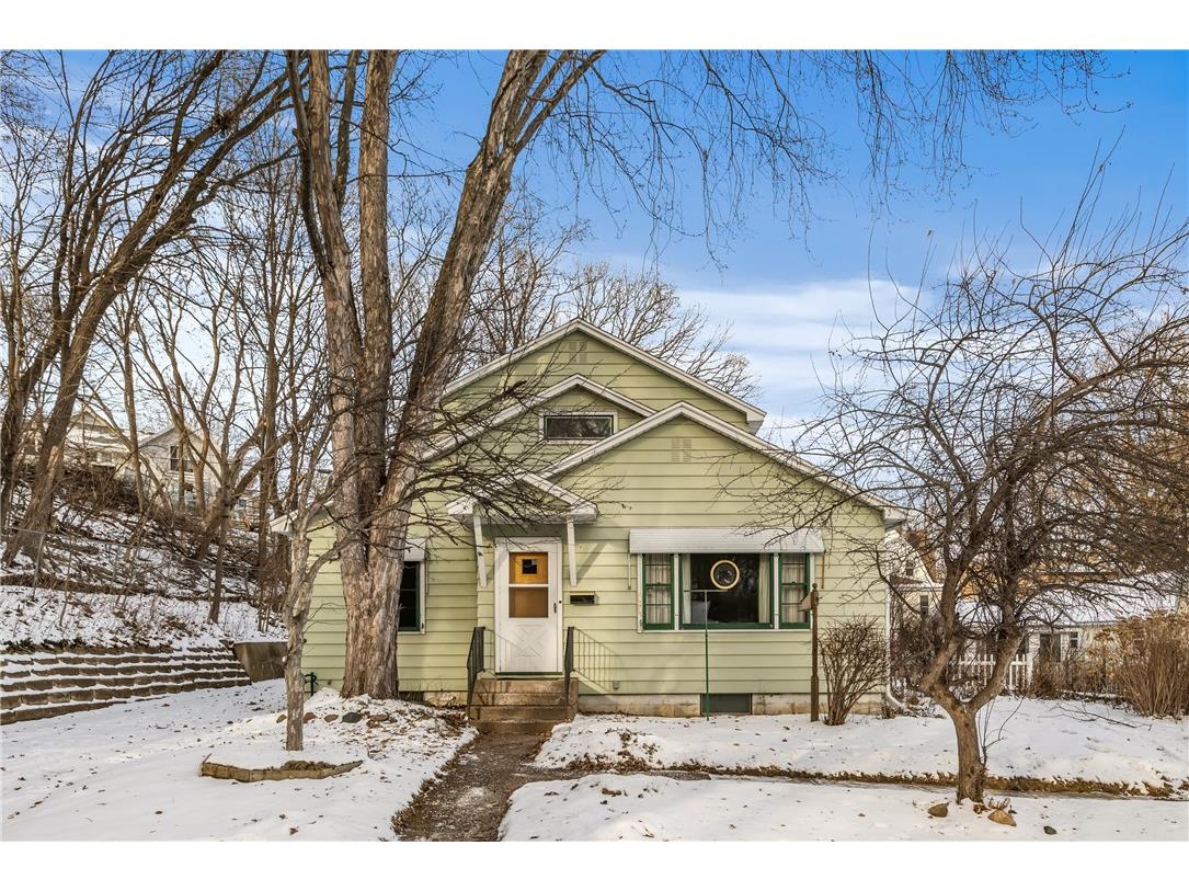 218 W Spruce Street Chippewa Falls WI 54729 1588477 image1