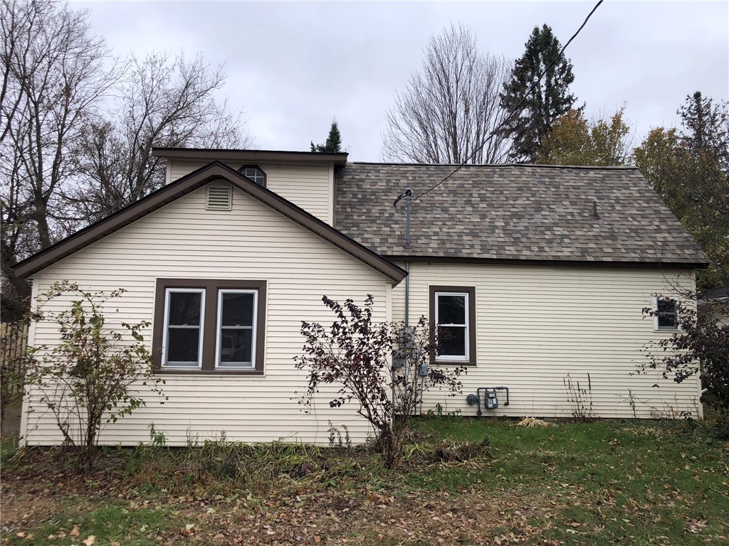 219 E Burnett Avenue Grantsburg WI 54840 1578232 image1