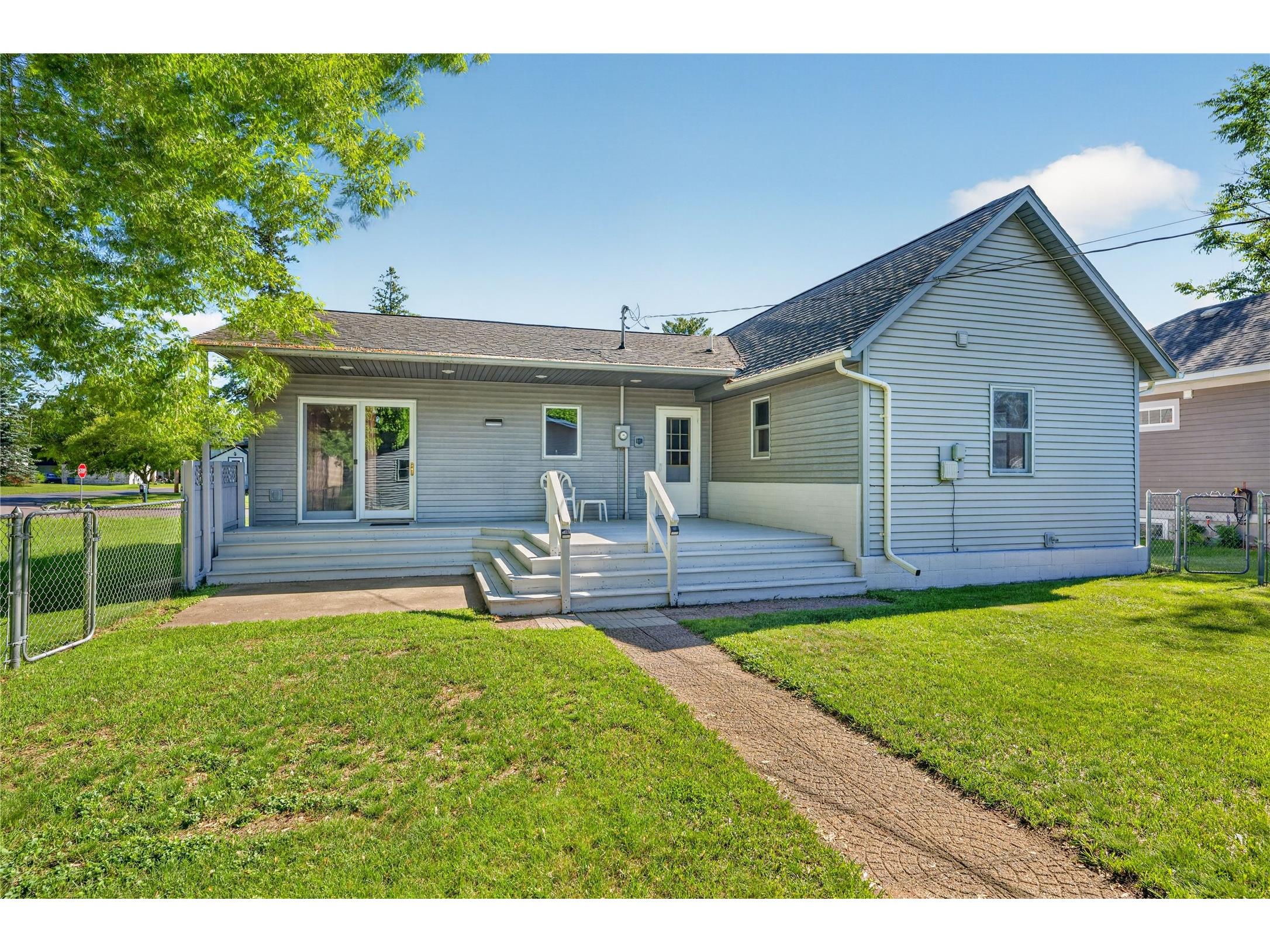 219 Spruce Street Spooner WI 54801 1602653 image36