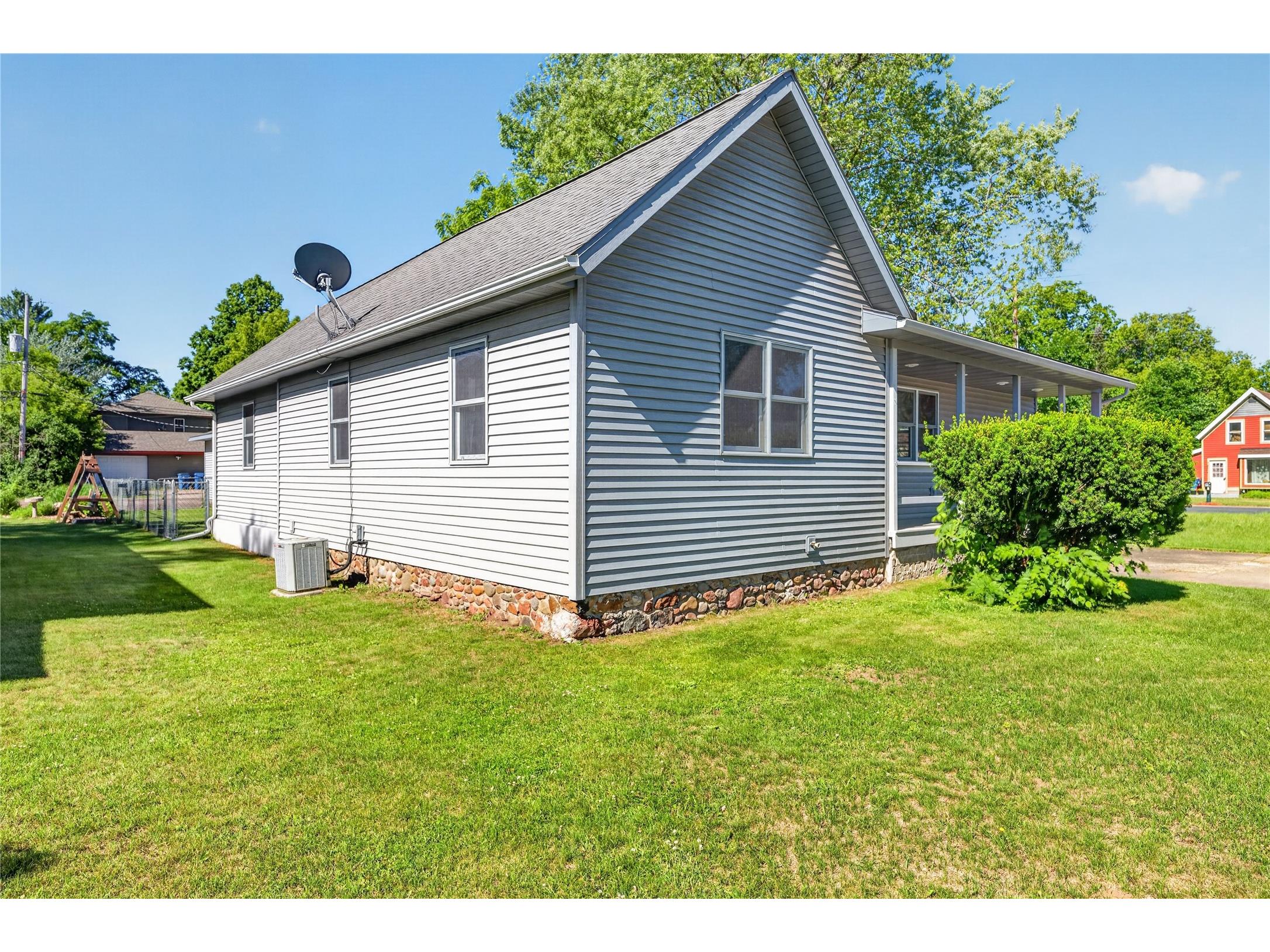 219 Spruce Street Spooner WI 54801 1602653 image47
