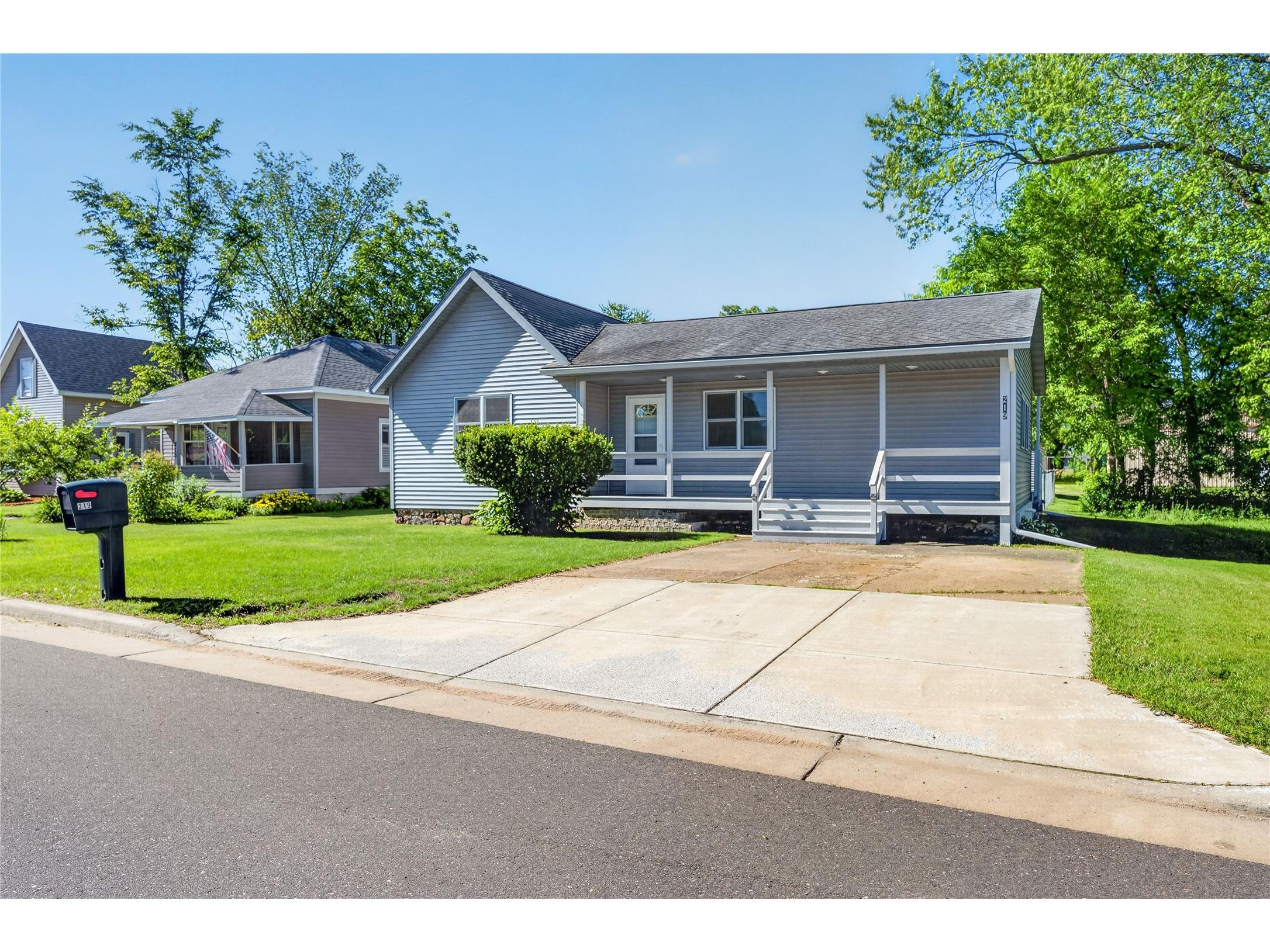 219 Spruce Street Spooner WI 54801 1602653 image48