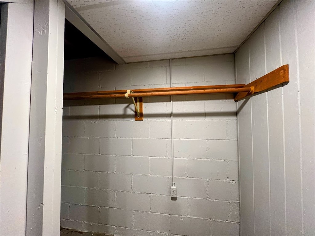 2202 S Broadway Street Menomonie WI 54751 1596676 image27