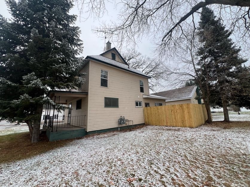 2202 S Broadway Street Menomonie WI 54751 1596676 image51