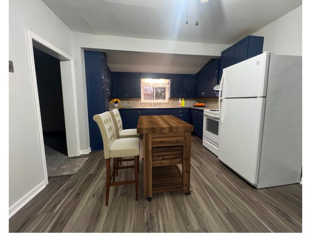 2202 S Broadway Street Menomonie WI 54751 1596676 image7