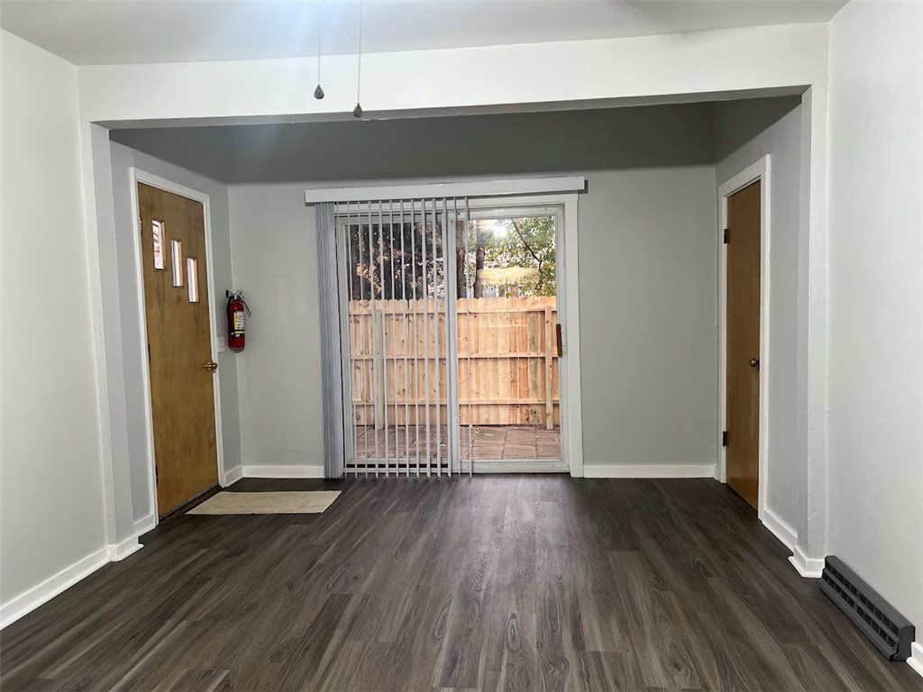 2202 S Broadway Street Menomonie WI 54751 1596676 image8