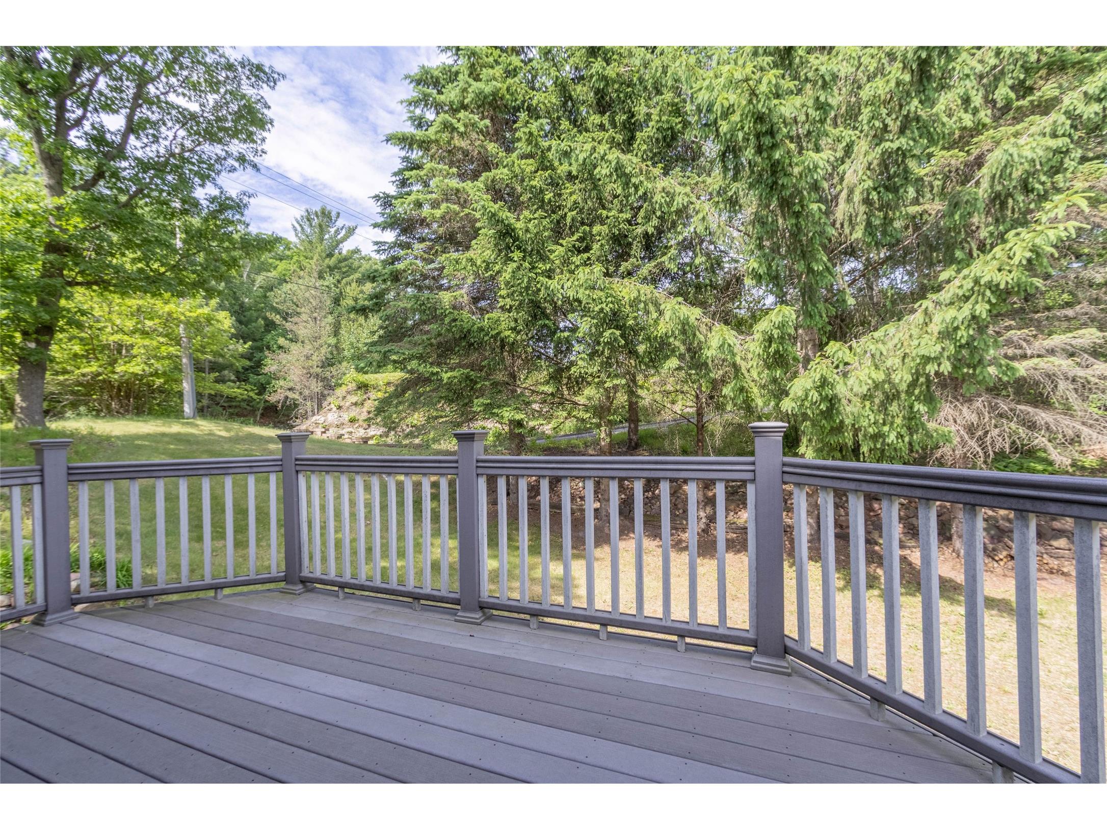 2204 Hillside Drive Eau Claire WI 54703 1601741 image20