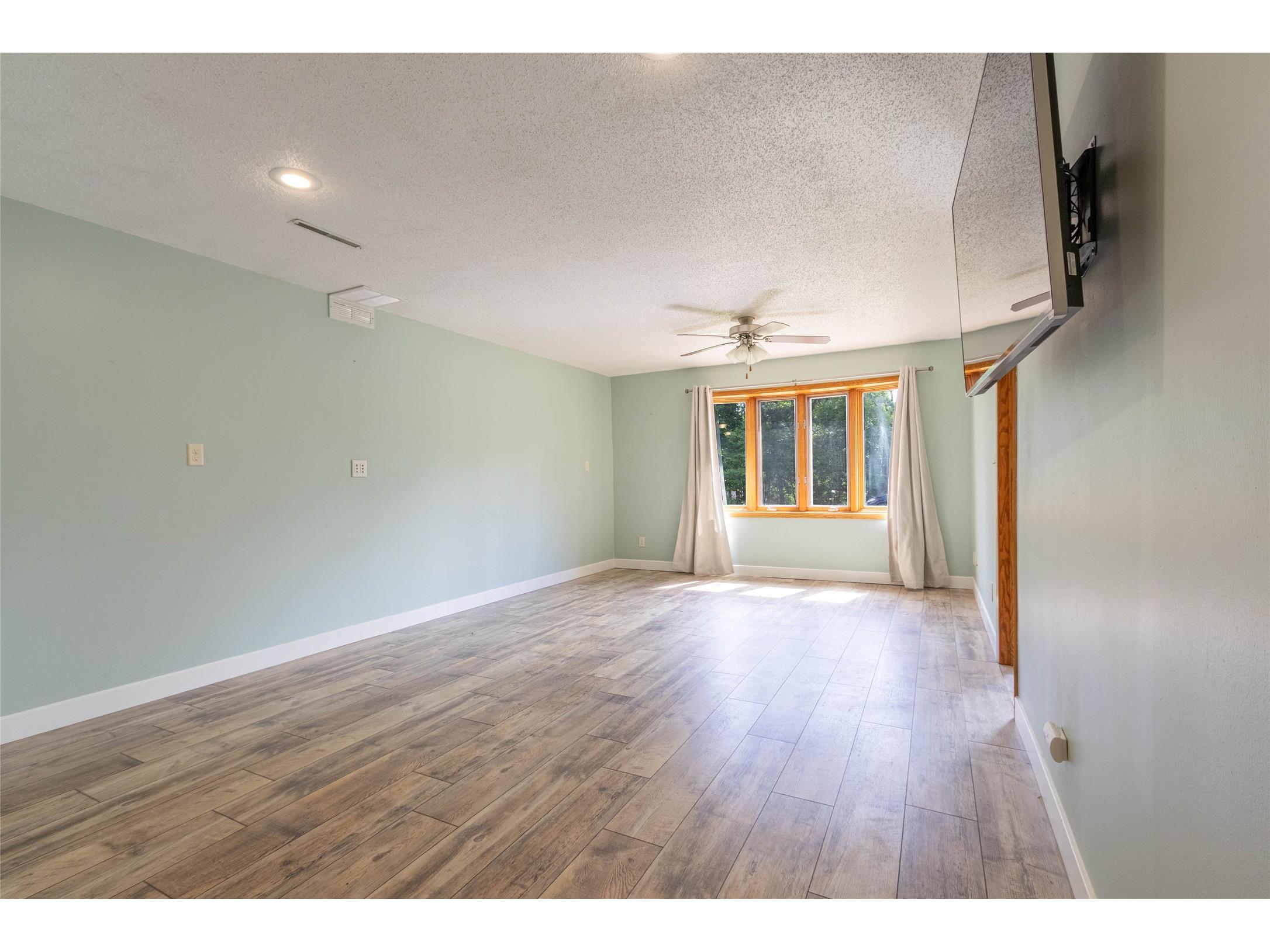 2204 Hillside Drive Eau Claire WI 54703 1601741 image21