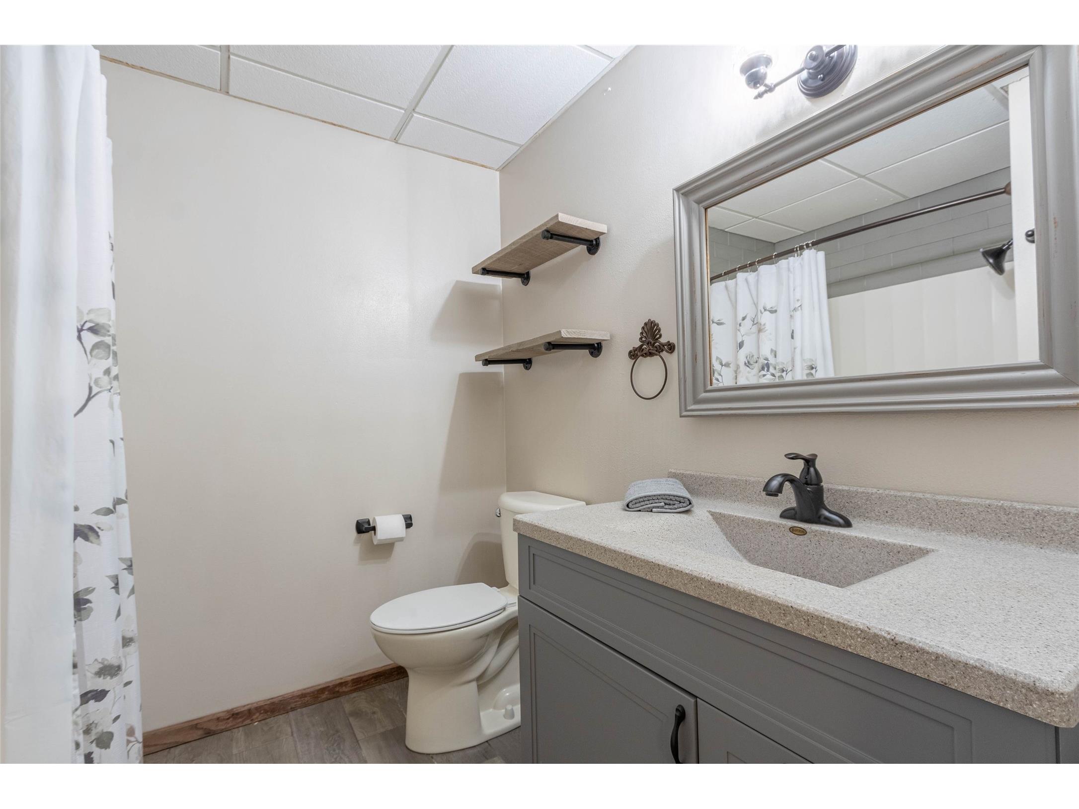 2204 Hillside Drive Eau Claire WI 54703 1601741 image25