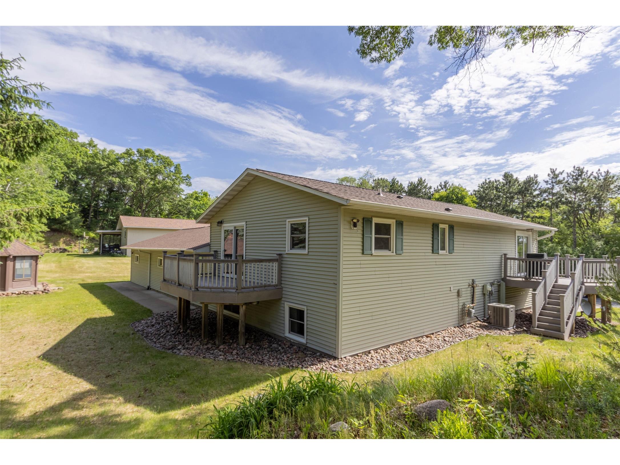 2204 Hillside Drive Eau Claire WI 54703 1601741 image3