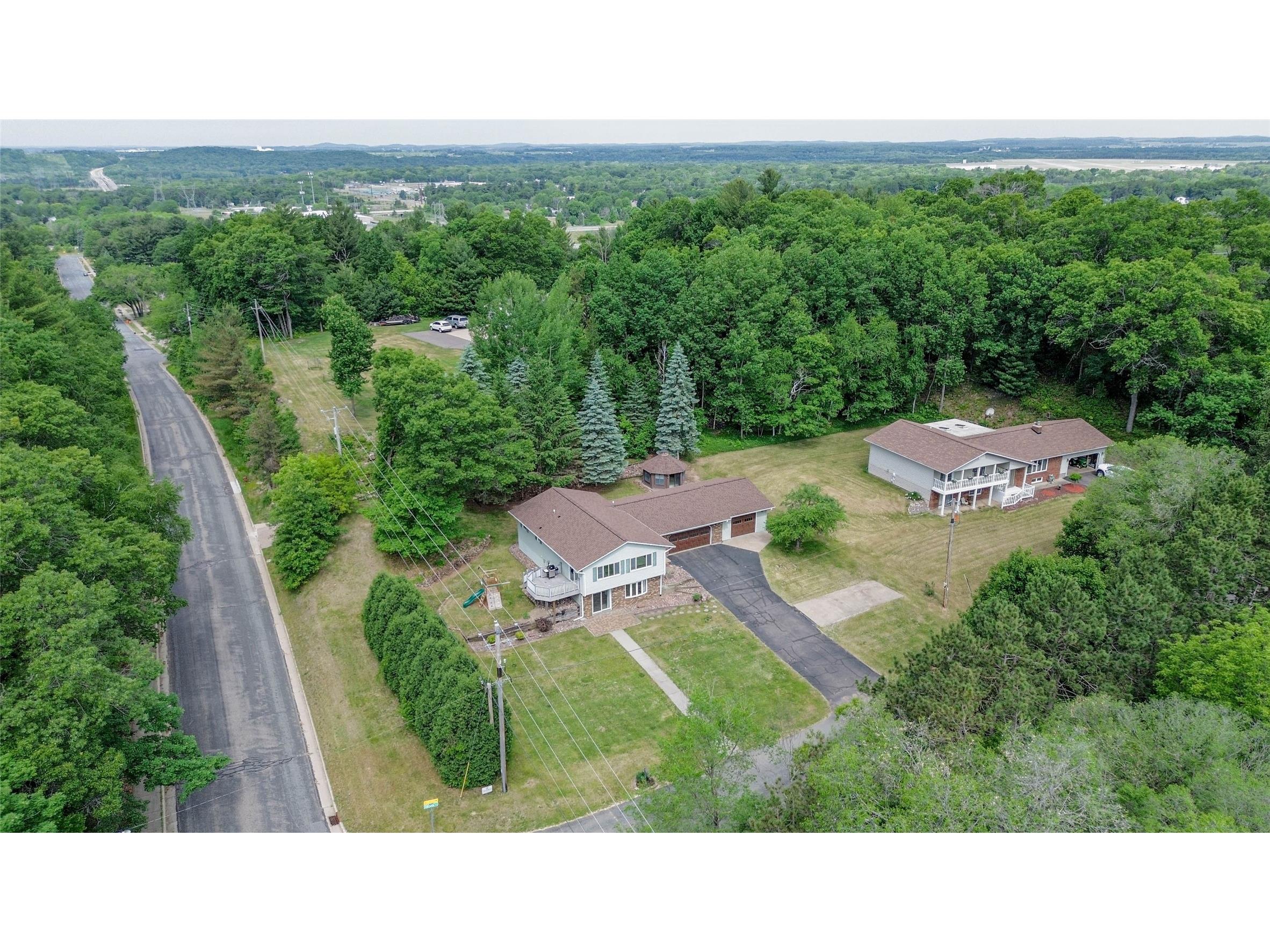 2204 Hillside Drive Eau Claire WI 54703 1601741 image36