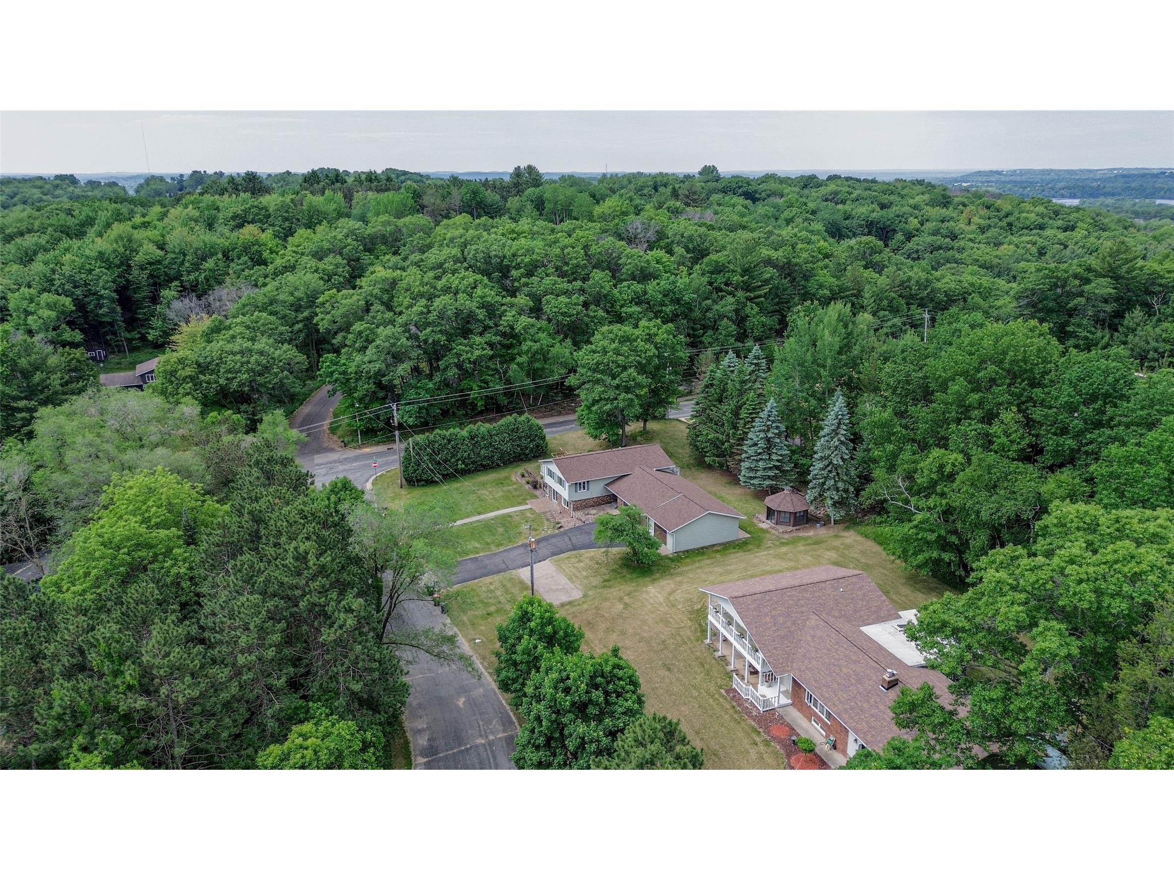 2204 Hillside Drive Eau Claire WI 54703 1601741 image38